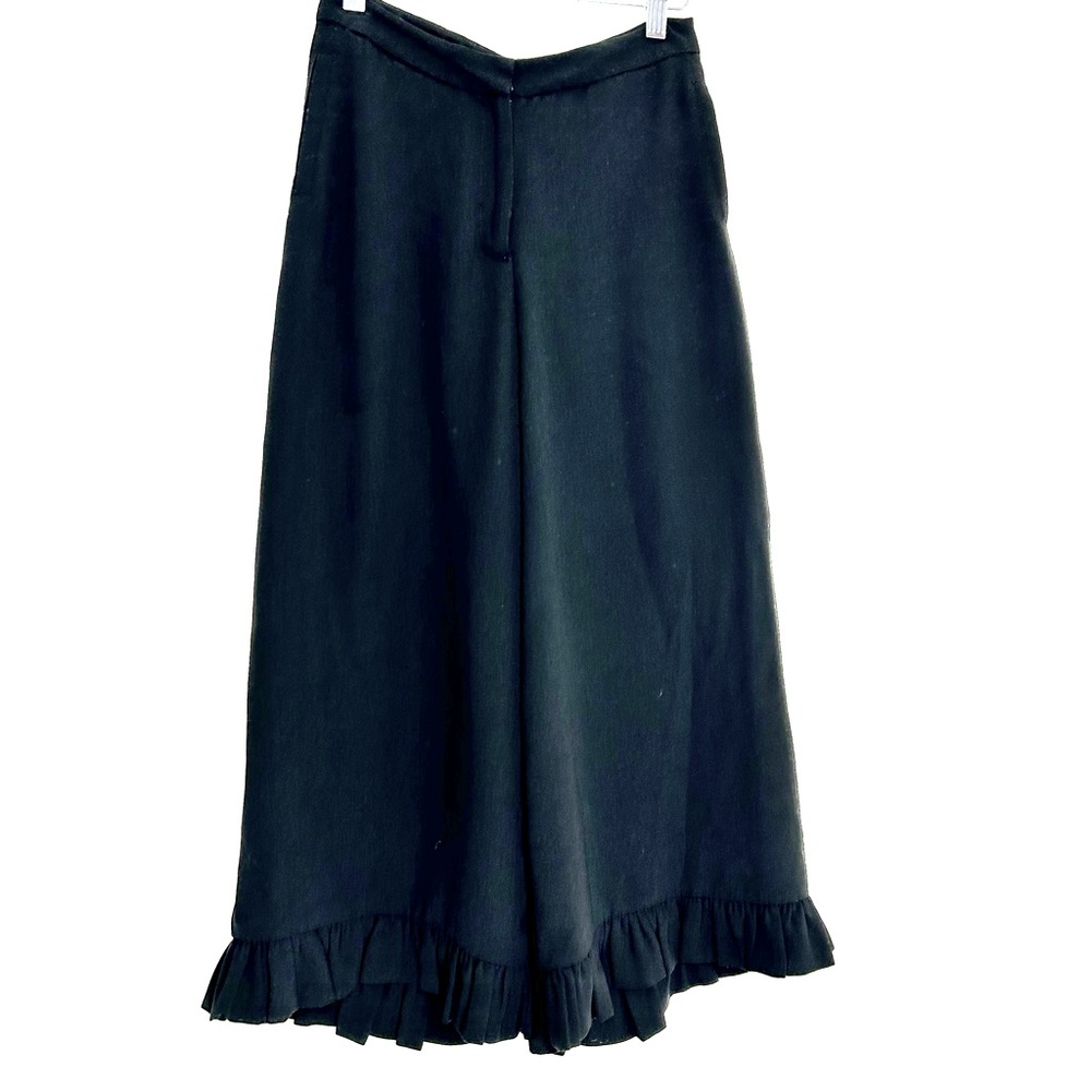 Anthropologie wide leg ruffle pants high rise crop size small black
